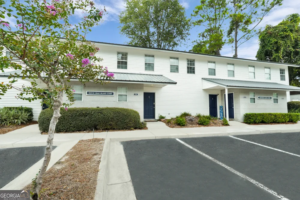 114 S Island Square DR St. Simons, GA 31522