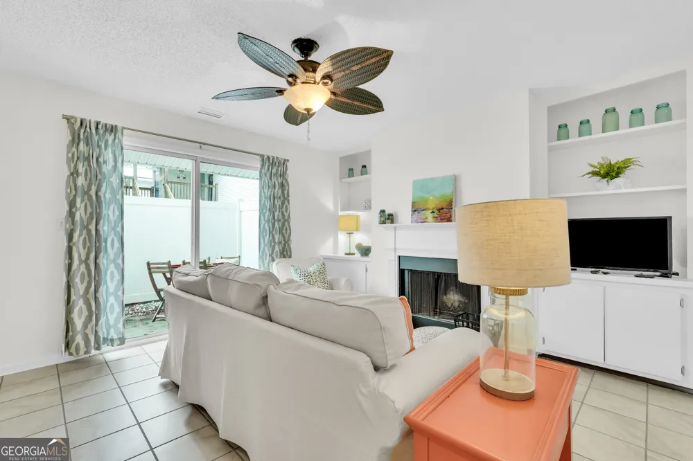 114 S Island Square DR St. Simons, GA 31522