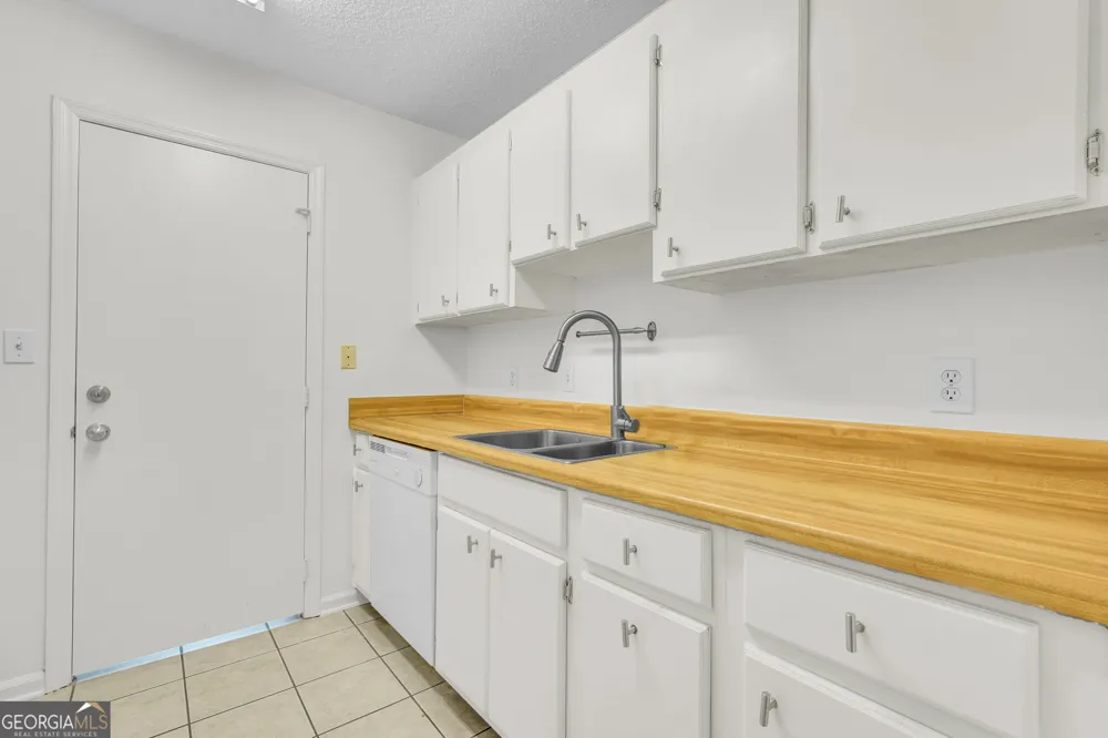 114 S Island Square DR St. Simons, GA 31522