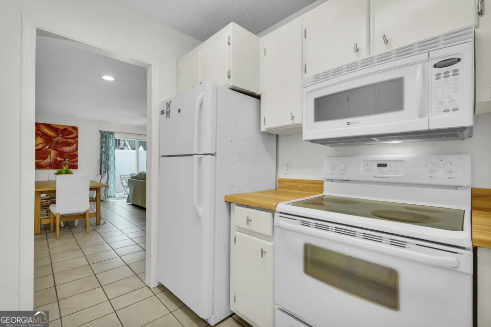 114 S Island Square DR St. Simons, GA 31522