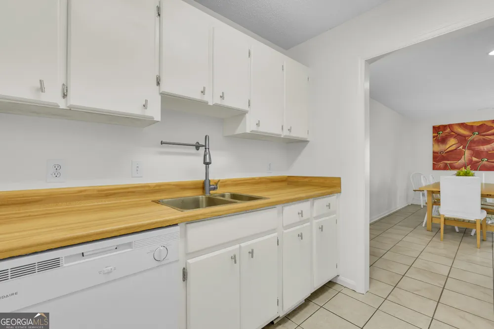 114 S Island Square DR St. Simons, GA 31522