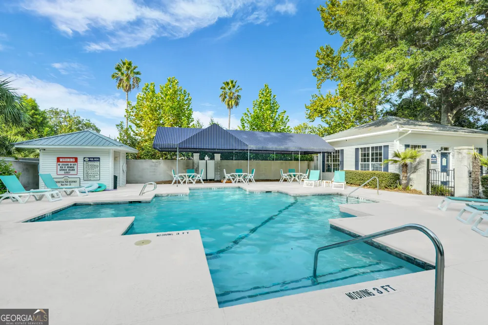 114 S Island Square DR St. Simons, GA 31522