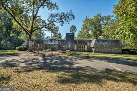 1403 S Ga Hwy 90
