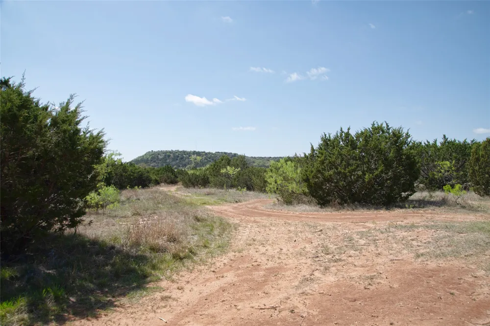 County RD 184 Ovalo, TX 79541