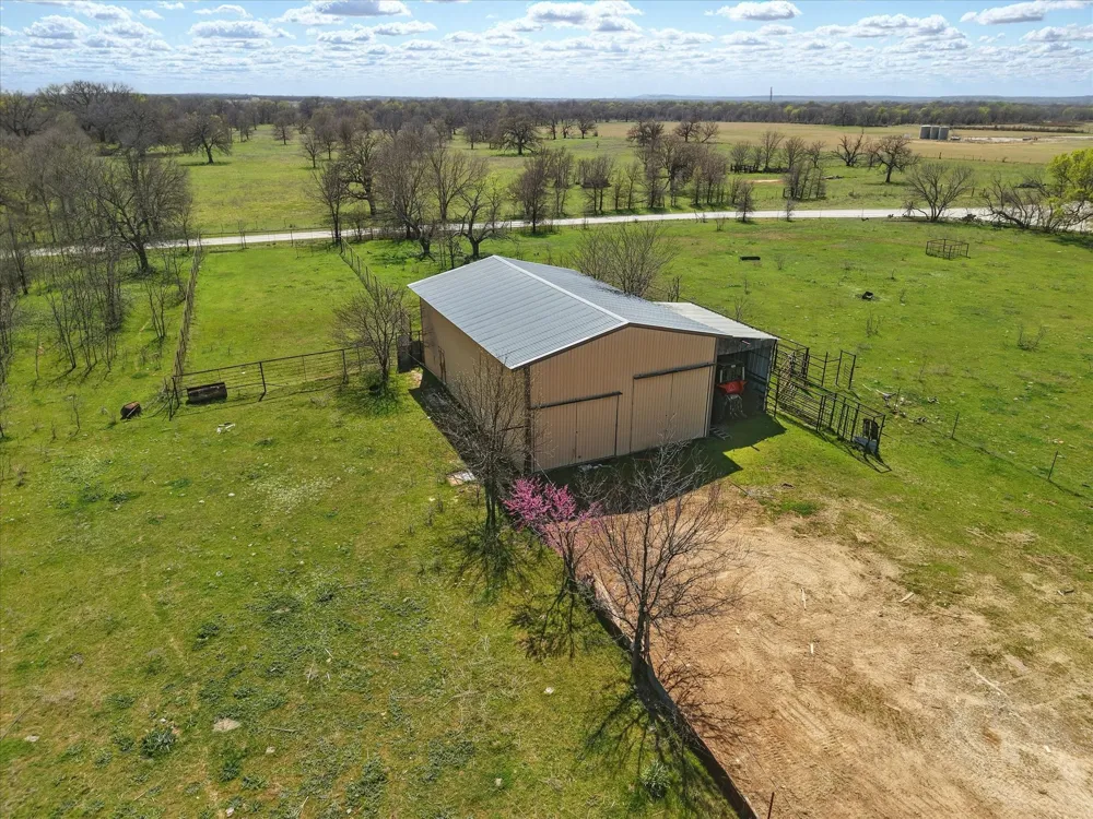 3141 Rogers Road Jacksboro, TX 76458