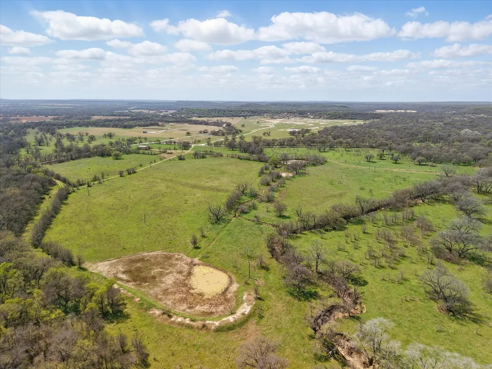 3141 Rogers Road Jacksboro, TX 76458