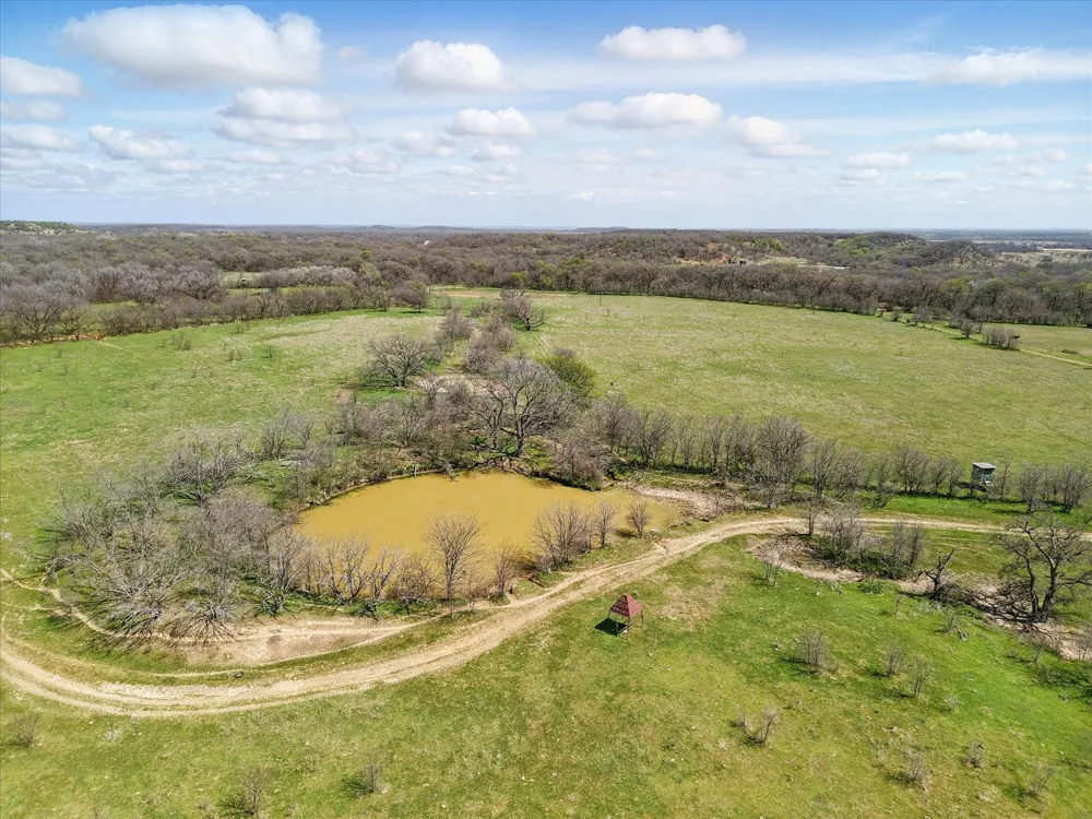 3141 Rogers Road Jacksboro, TX 76458