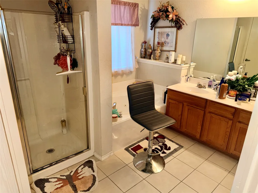 1312 Sunshine Court Lancaster, TX 75134