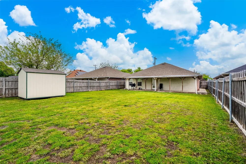 112 W Cedar Street Lone Oak, TX 75453