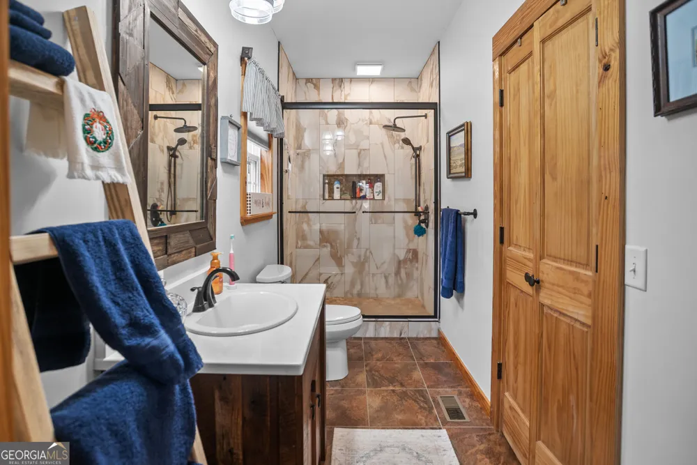 418 Oglesby Pond LN Portal, GA 30450