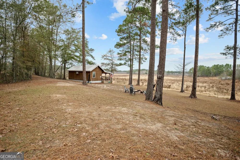 418 Oglesby Pond LN Portal, GA 30450