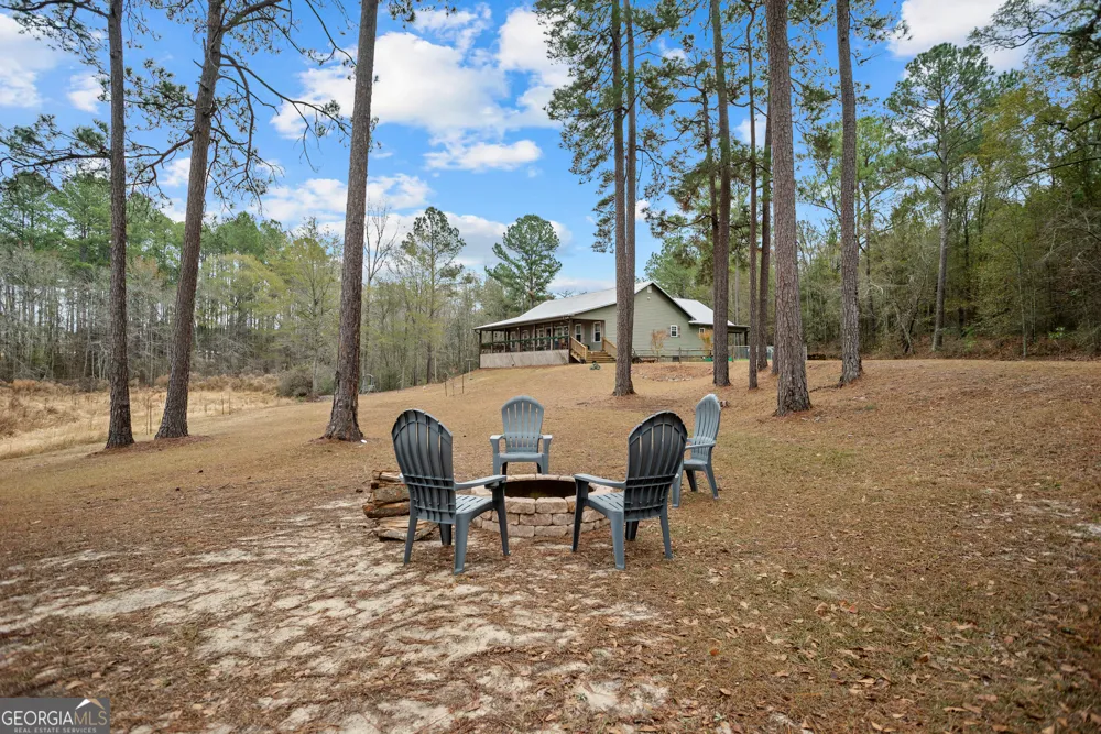 418 Oglesby Pond LN Portal, GA 30450