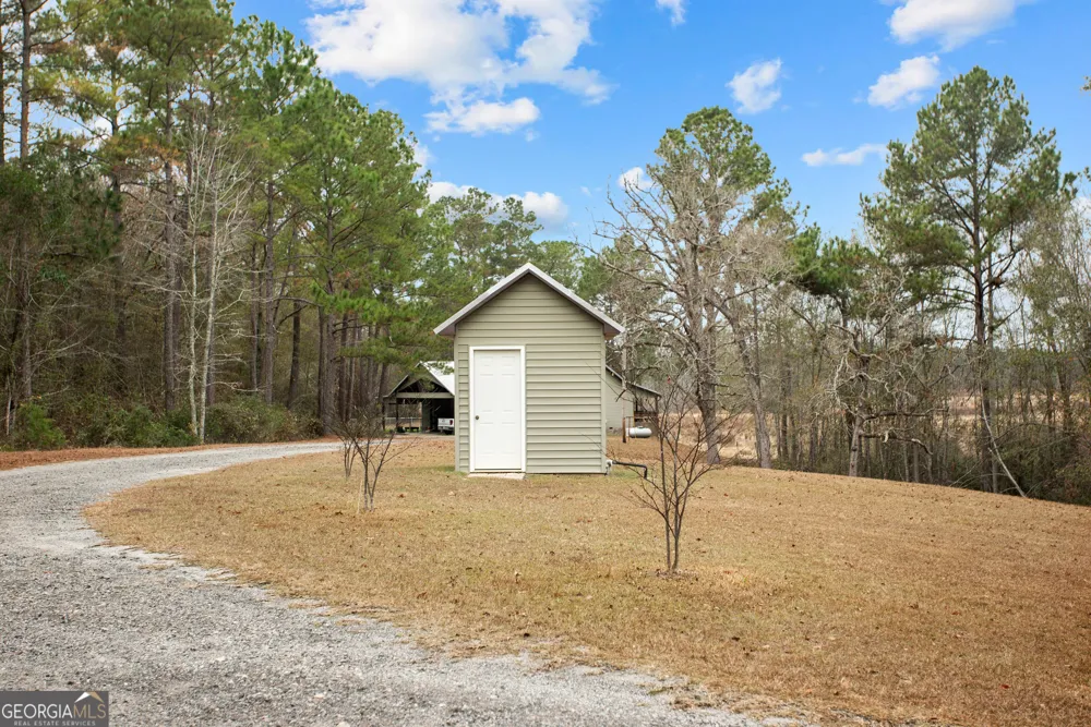 418 Oglesby Pond LN Portal, GA 30450