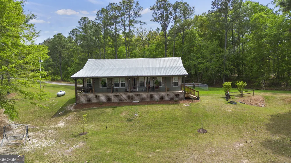 418 Oglesby Pond LN Portal, GA 30450