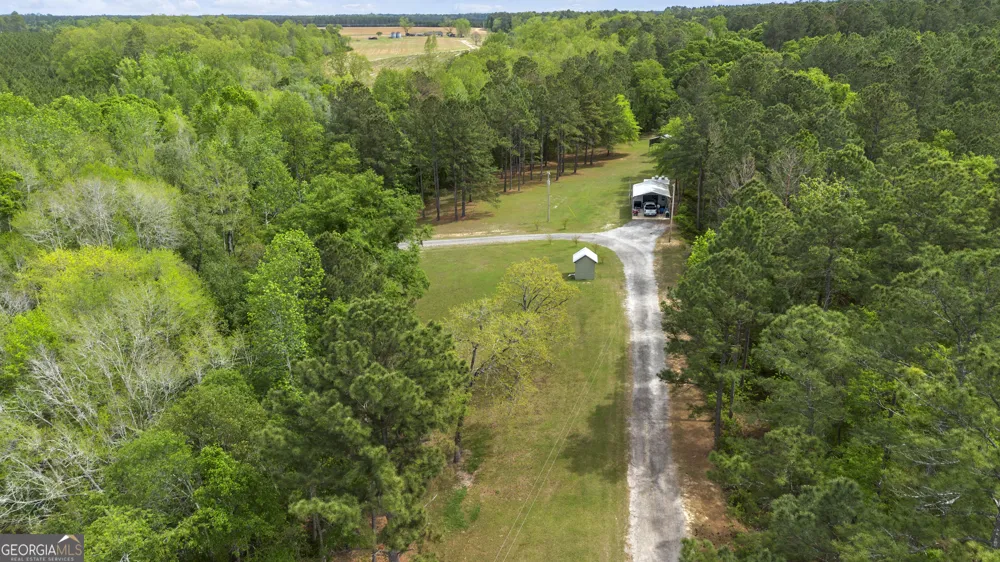 418 Oglesby Pond LN Portal, GA 30450