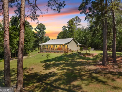 418 Oglesby Pond LN
