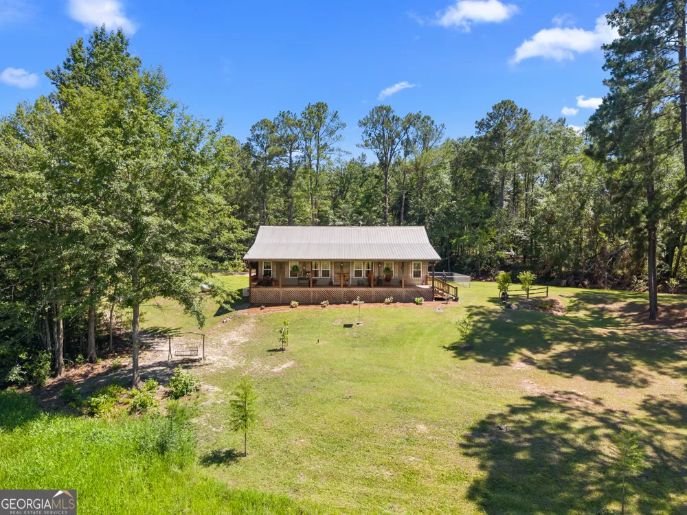 418 Oglesby Pond LN Portal, GA 30450