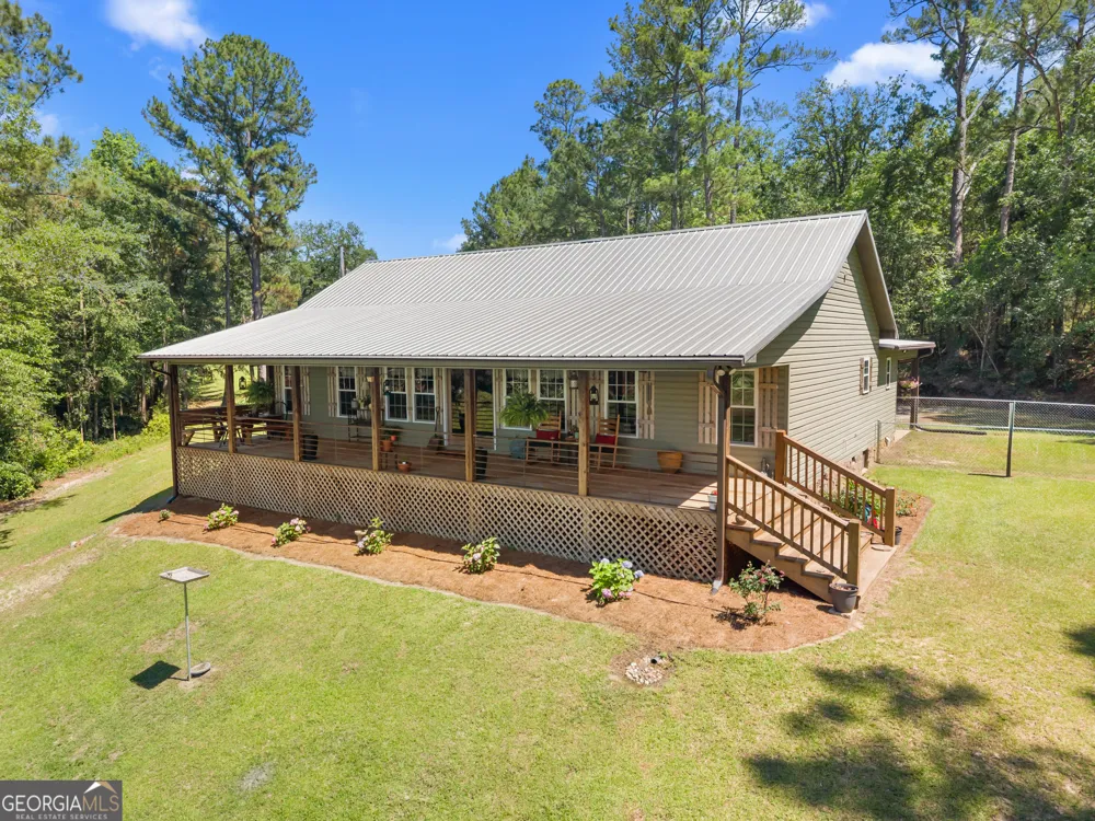 418 Oglesby Pond LN Portal, GA 30450
