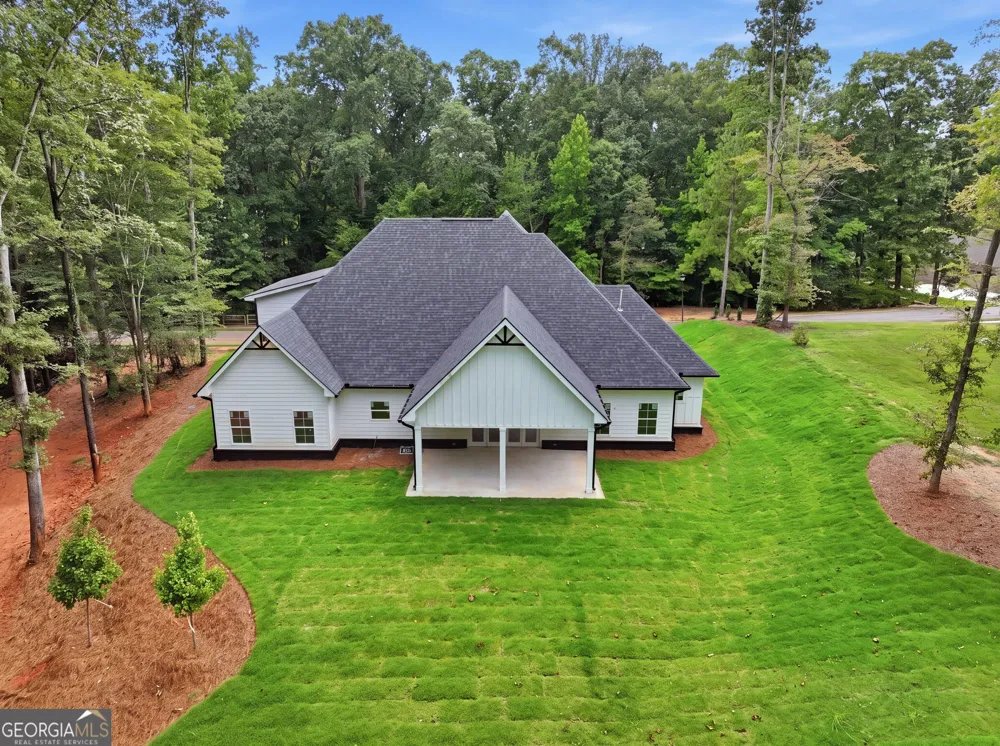 1444 Red Cedar RD Commerce, GA 30530
