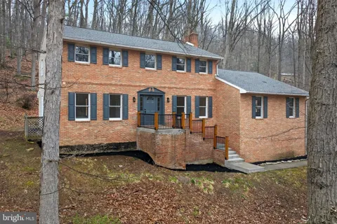 600 ROCKY DRIVE