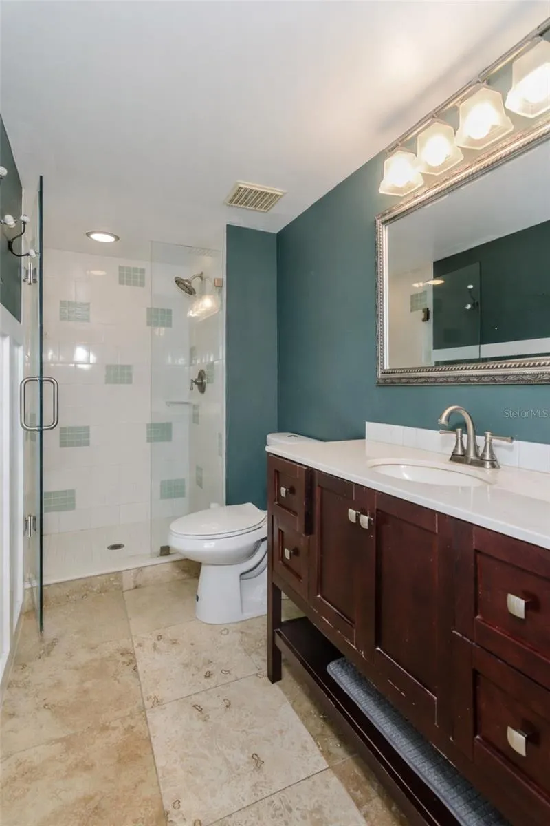 207 CYPRESS LANE Oldsmar, FL 34677