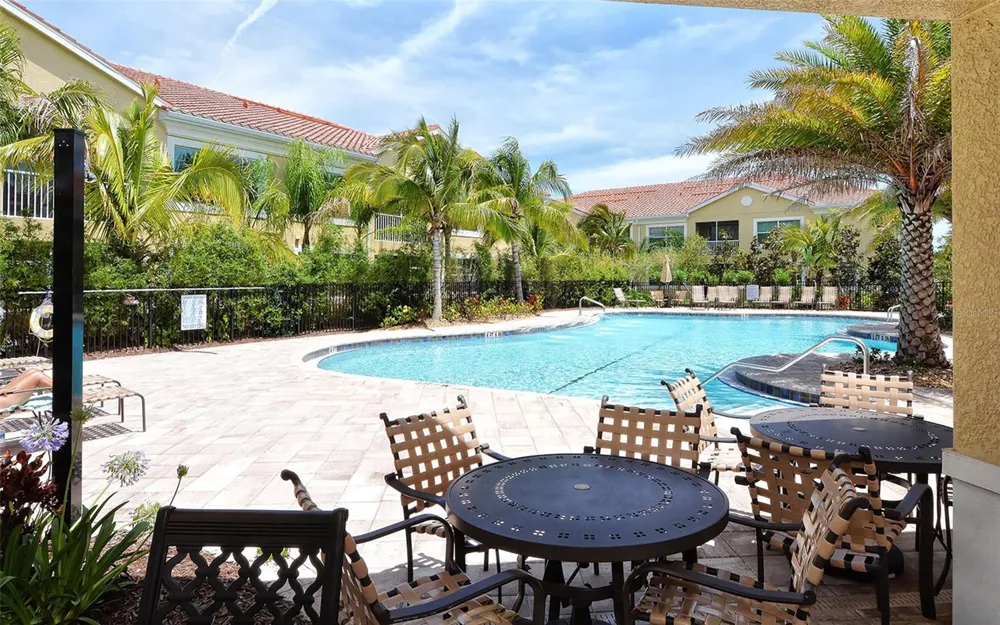 4226 FRONTIER LANE #103 Osprey, FL 34229