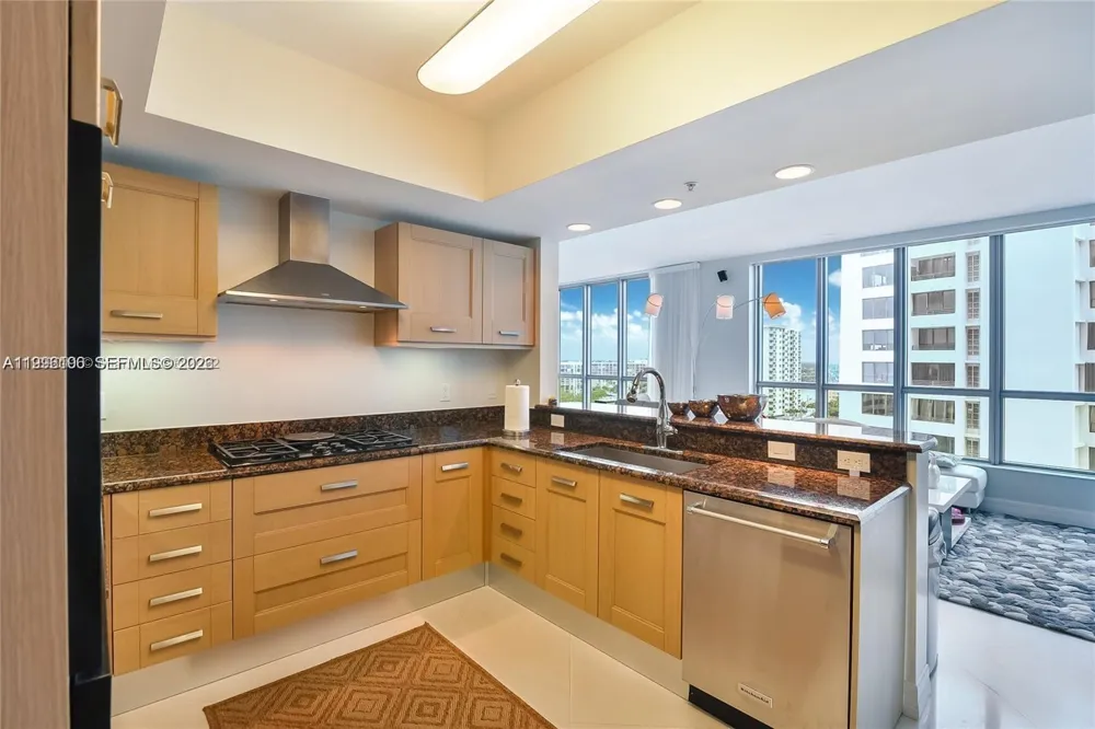 3535 S Ocean Dr #1006 Hollywood, FL 33019