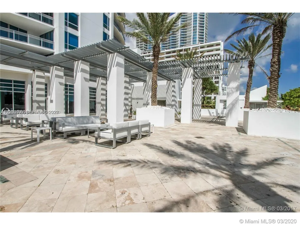 3535 S Ocean Dr #1006 Hollywood, FL 33019