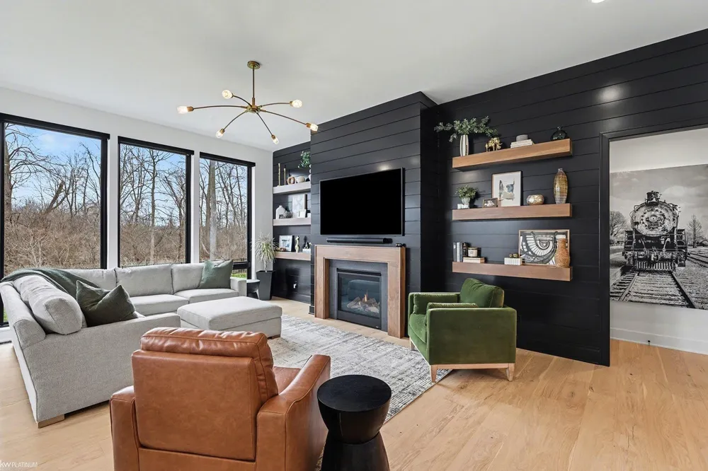 66507 Meadowlands Court Washington Township, MI 48095