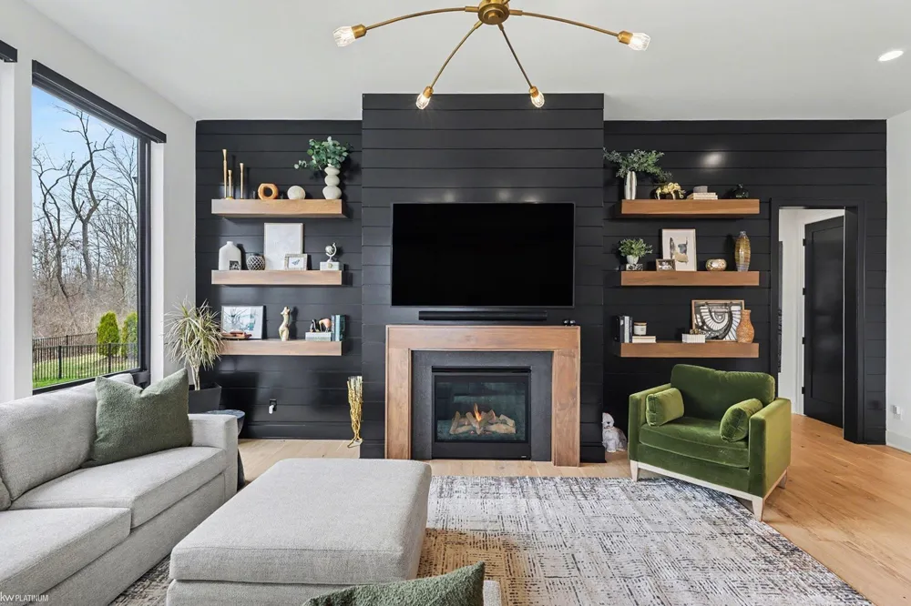 66507 Meadowlands Court Washington Township, MI 48095