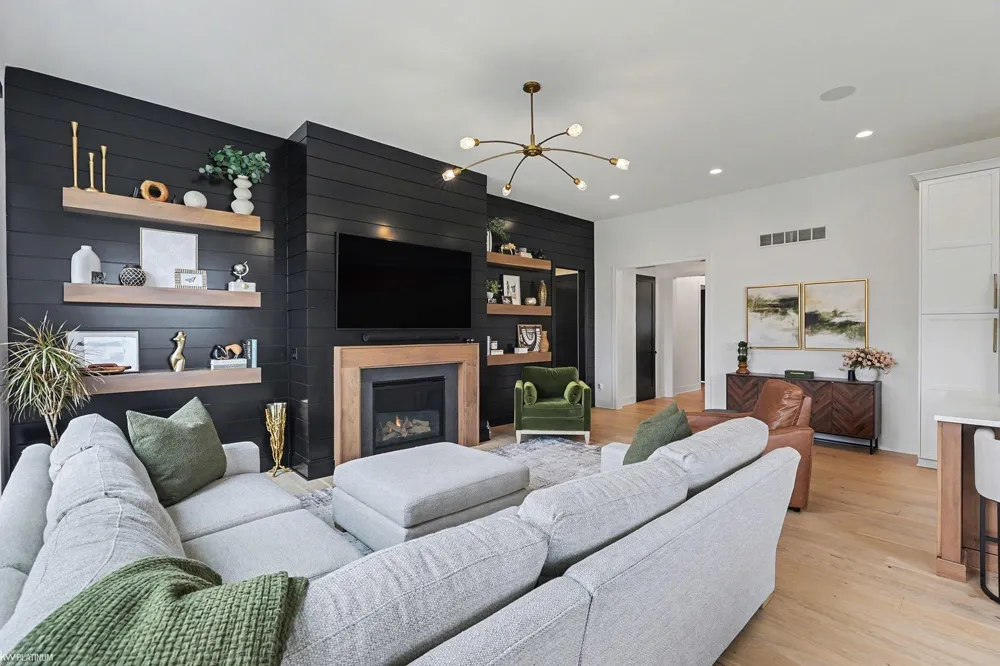 66507 Meadowlands Court Washington Township, MI 48095