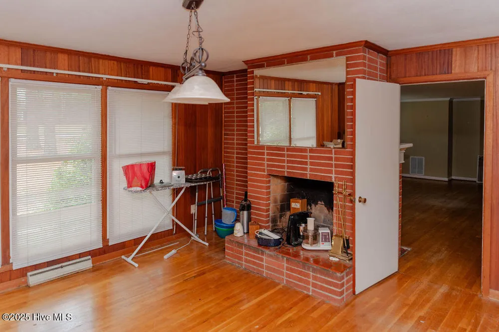 303 Dogwood Lane Hamlet, NC 28345
