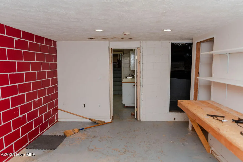 303 Dogwood Lane Hamlet, NC 28345