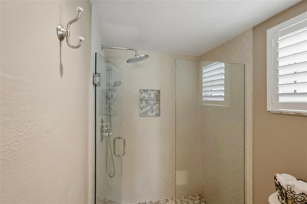 4242 MADEIRA COURT #3315 Sarasota, FL 34233