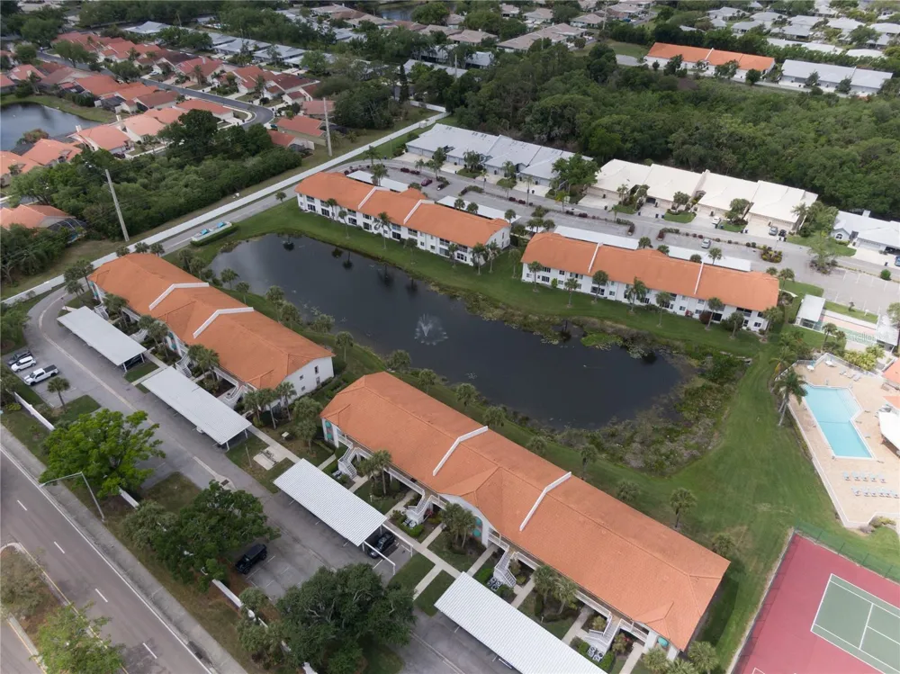 4242 MADEIRA COURT #3315 Sarasota, FL 34233