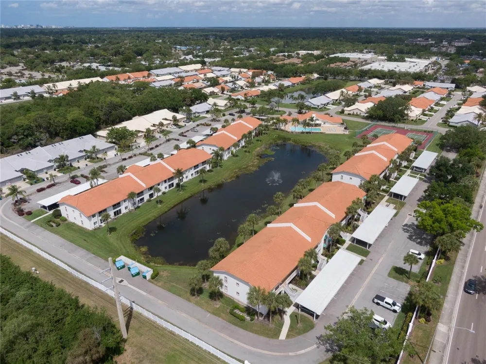 4242 MADEIRA COURT #3315 Sarasota, FL 34233