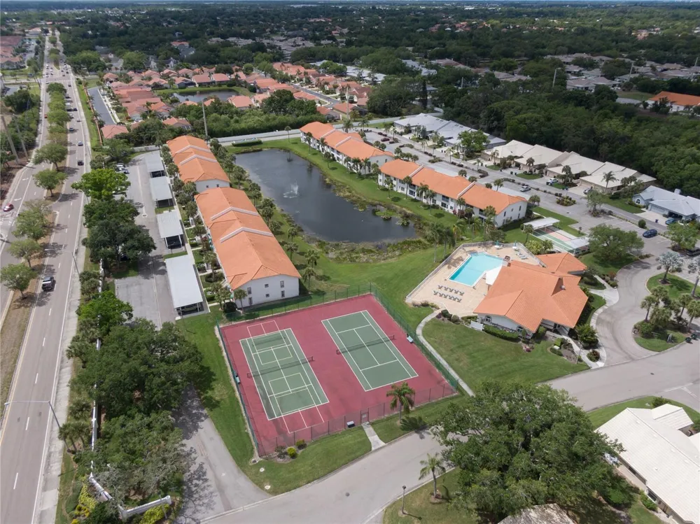 4242 MADEIRA COURT #3315 Sarasota, FL 34233