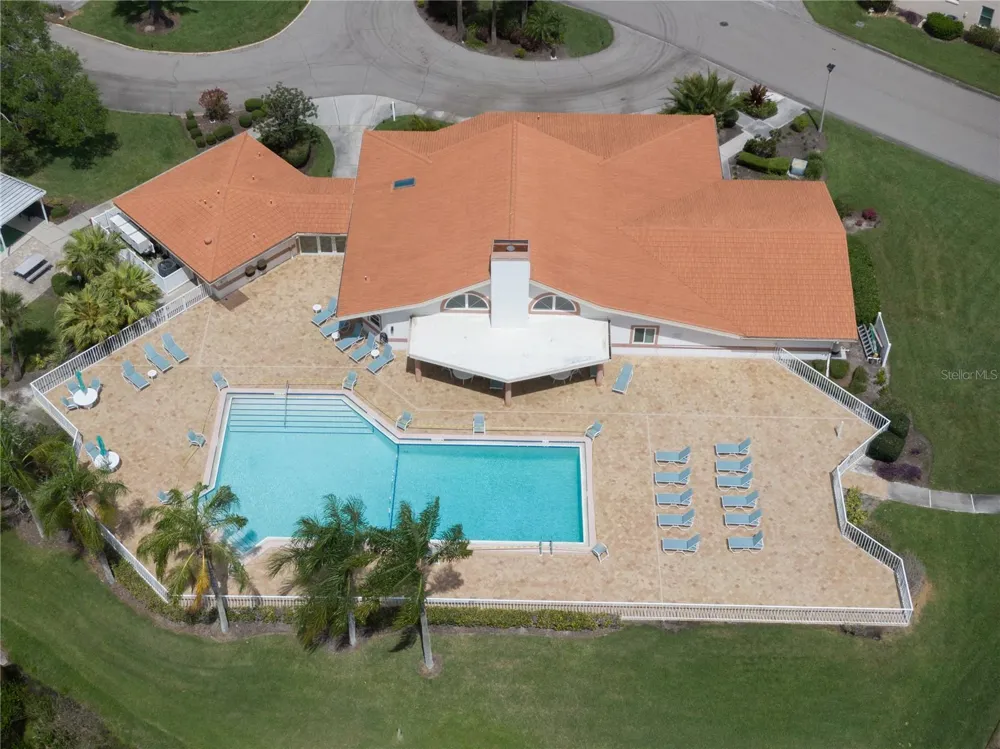 4242 MADEIRA COURT #3315 Sarasota, FL 34233