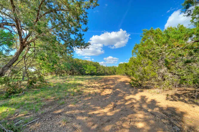 8 Stargazer Drive Lampasas, TX 76550