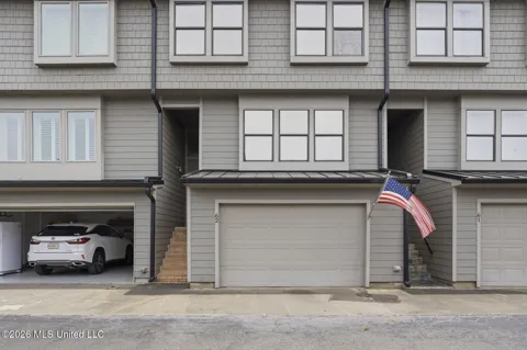 62 Breakers Lane