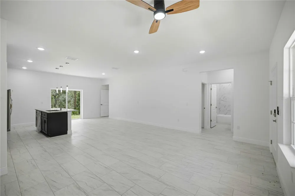 2885 W REDGATE DRIVE Dunnellon, FL 34433