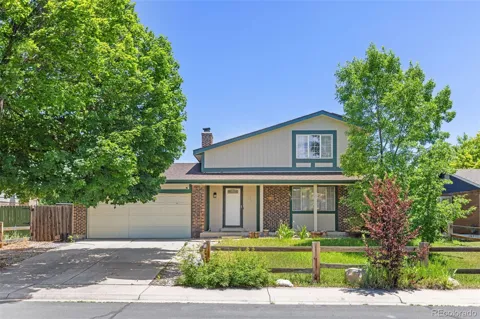 1584 S Fraser Way