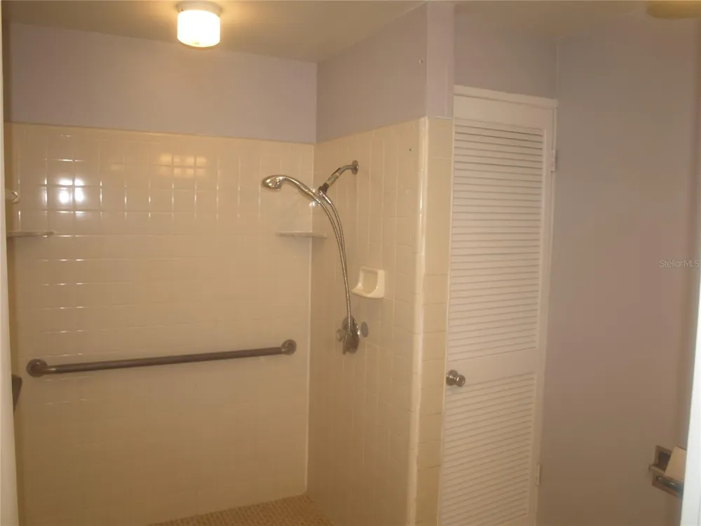 101 E 21ST STREET Sanford, FL 32771