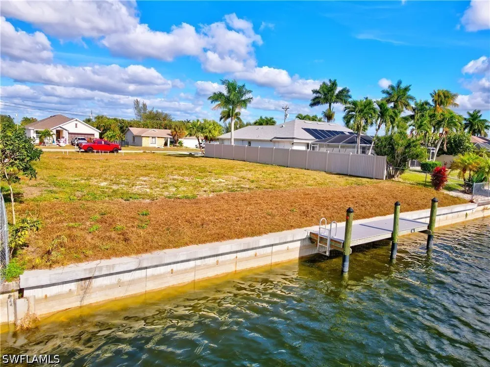SE 24th Street Cape Coral, FL 33990
