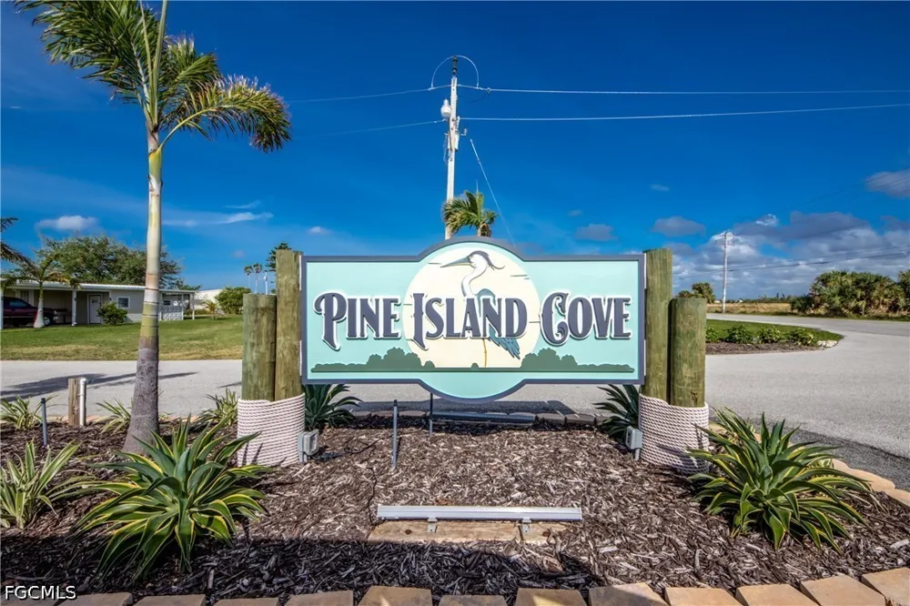 Ladyfish Drive St James City, FL 33956