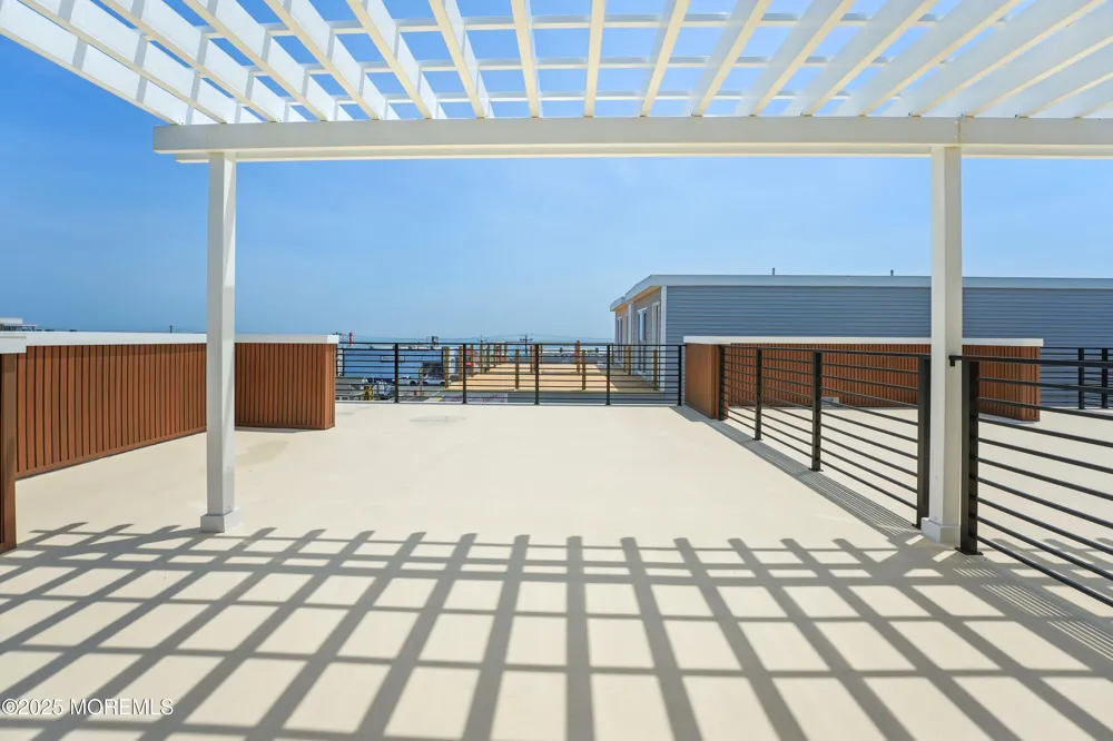 33 Hamilton Avenue #Unit 7 Seaside Heights, NJ 08751