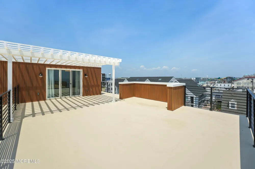 33 Hamilton Avenue #Unit 7 Seaside Heights, NJ 08751