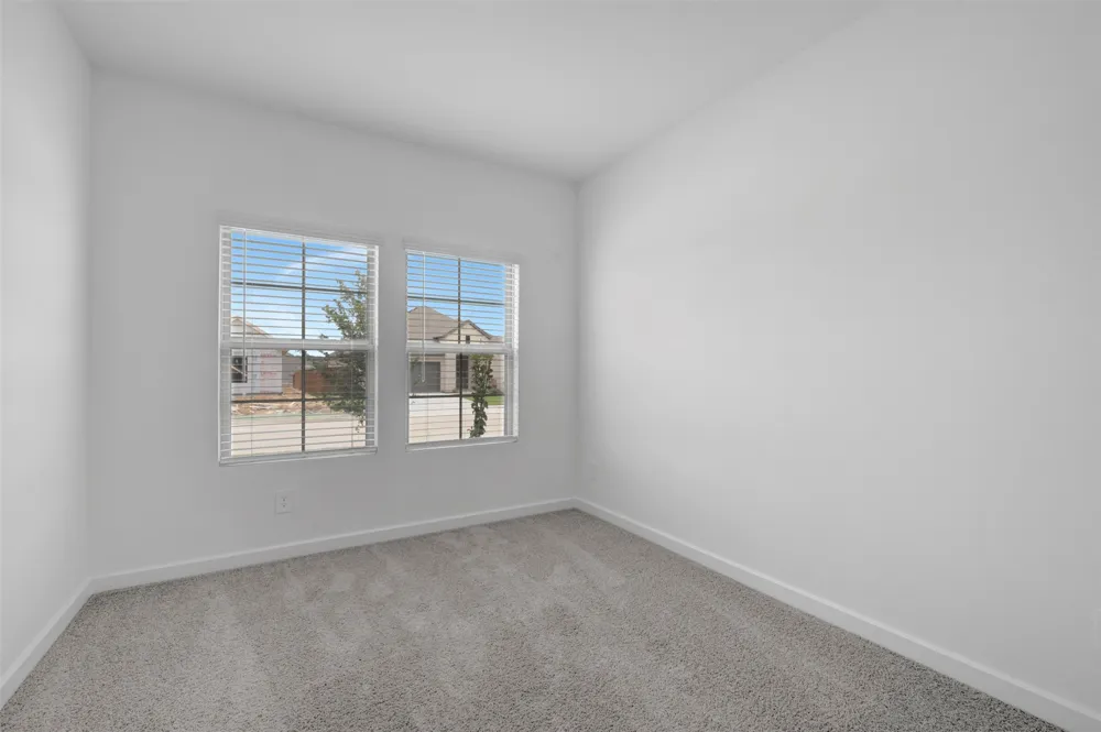 144 Summer Rain Way Newark, TX 76071