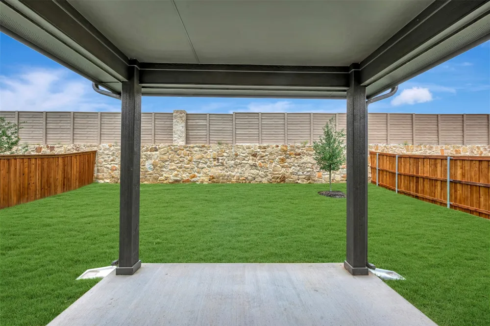 144 Summer Rain Way Newark, TX 76071