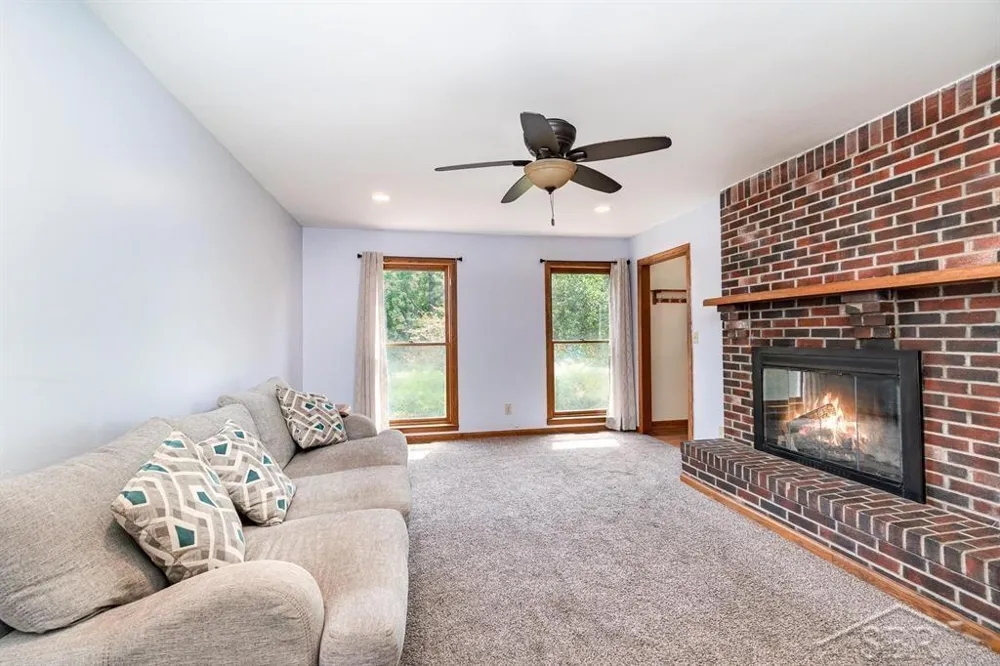 3727 E Julie Ann Drive Larkin Charter Township, MI 48642